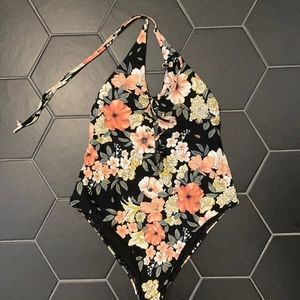 Billabong cheeky floral tie from one piece